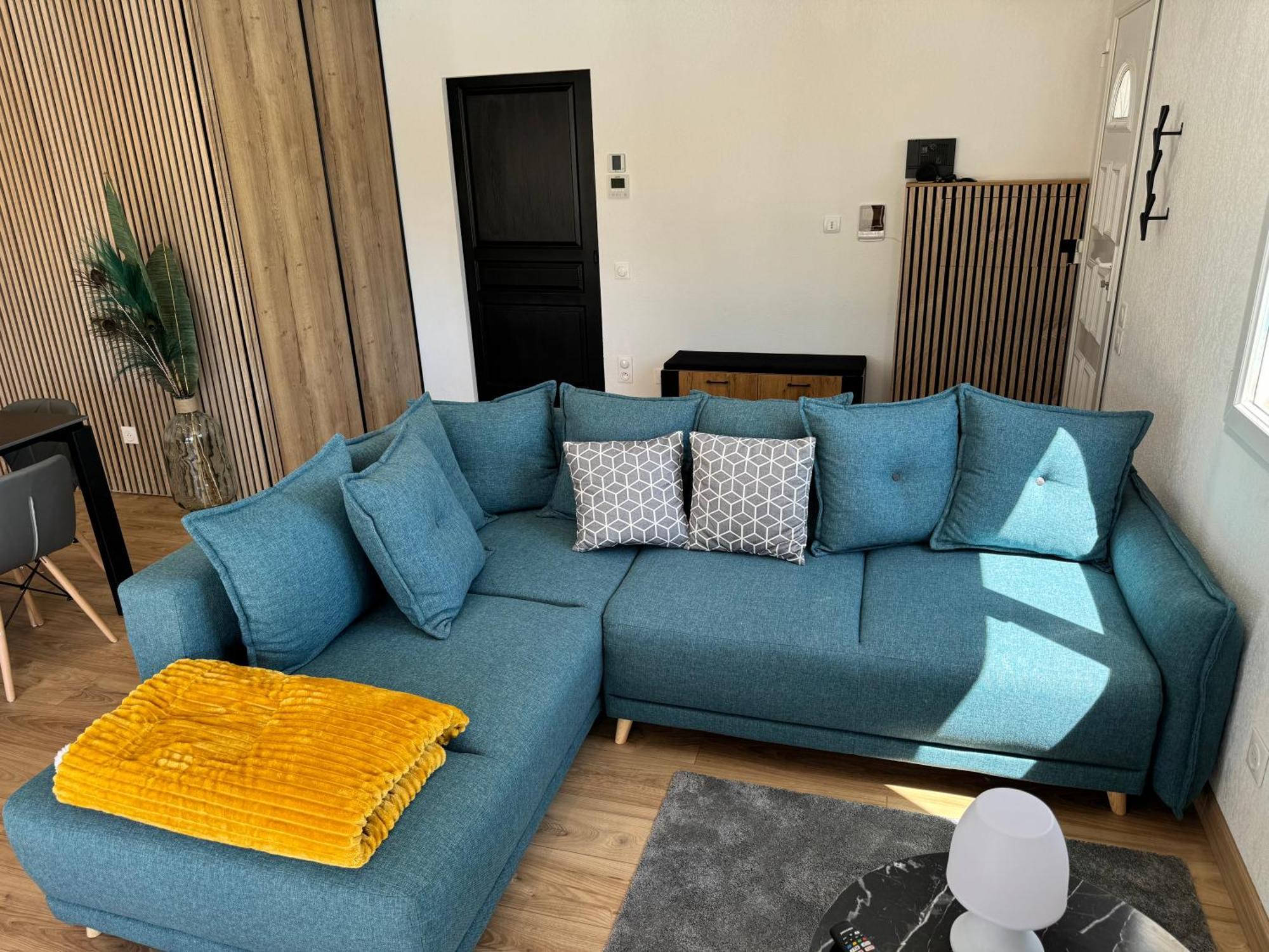 Villa La Lagune Piscine Et Spa Prives 8 Couchages Parking Prive Et Borne De Recharge Electrique Le Barcarès الغرفة الصورة