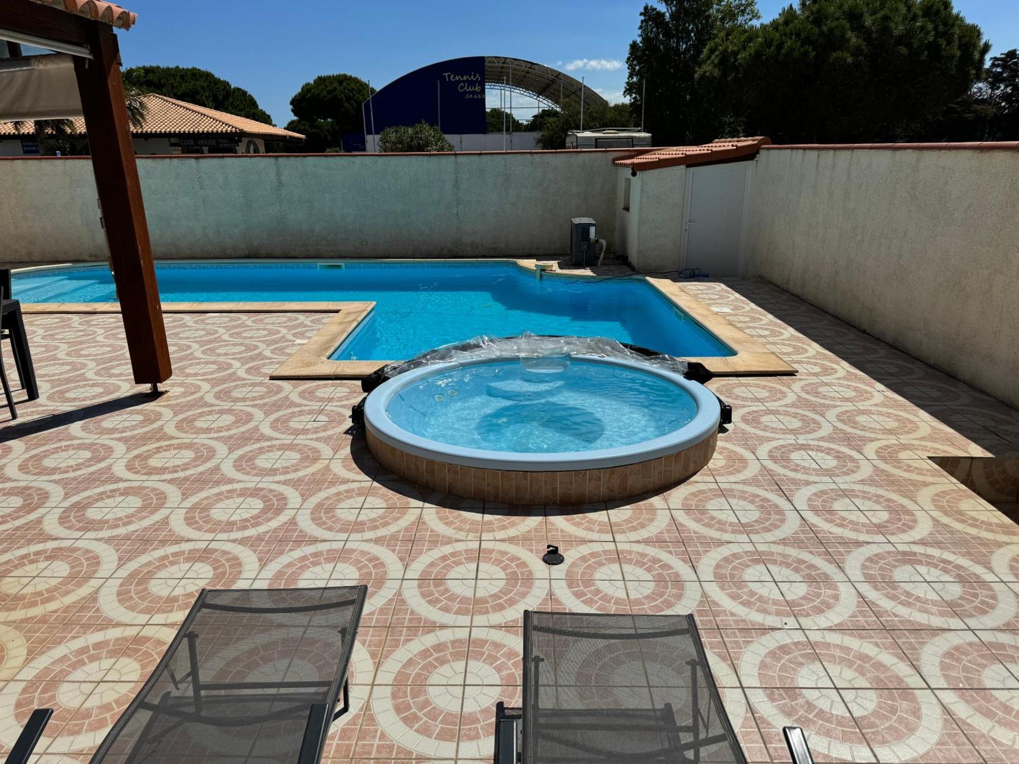 Villa La Lagune Piscine Et Spa Prives 8 Couchages Parking Prive Et Borne De Recharge Electrique Le Barcarès الغرفة الصورة